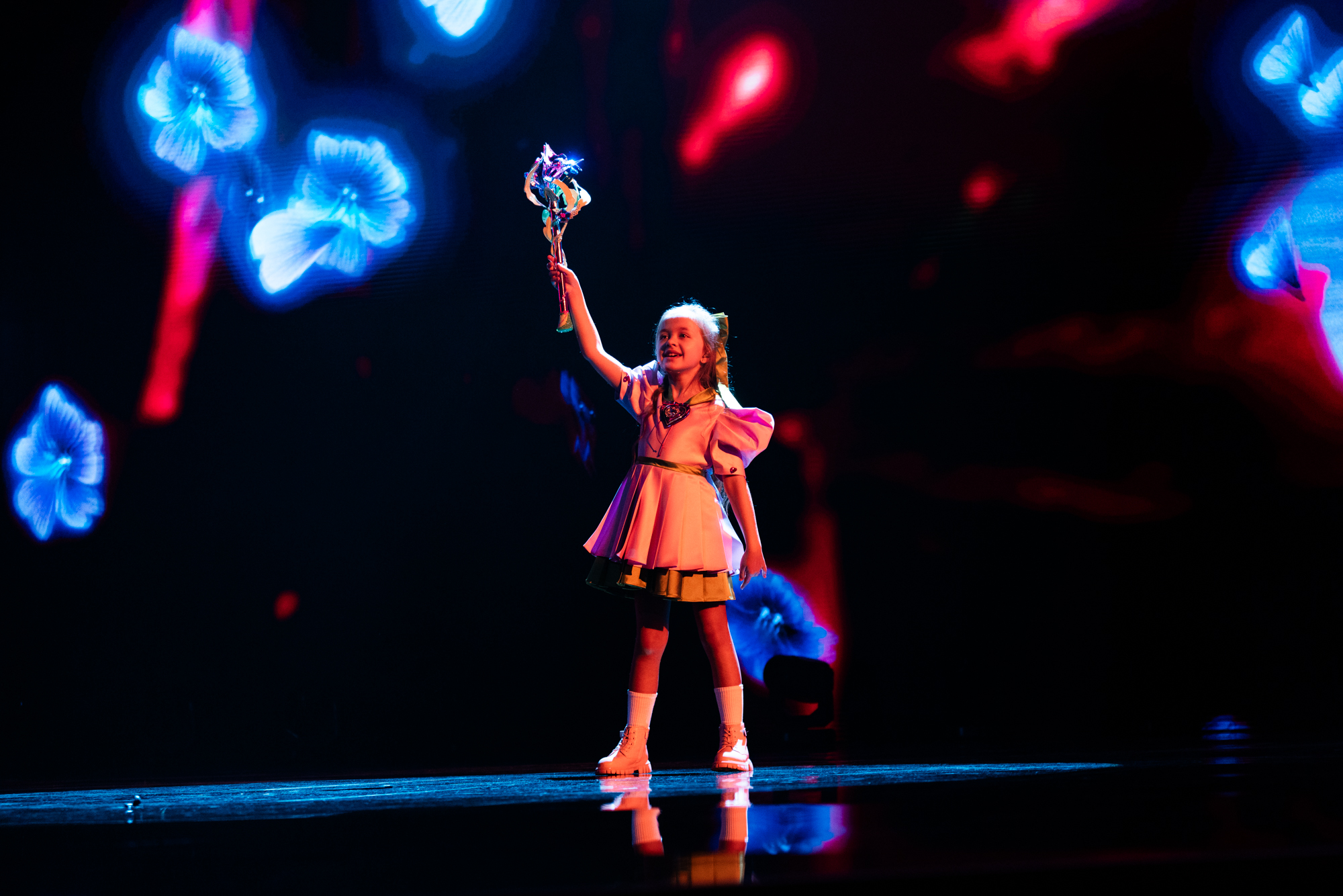 Anastasia Dymyd who is representing Ukraine with "Kvitka"