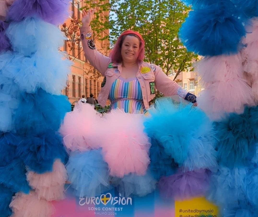 Kittens in a fluffy blue, pink and purple frame at Eurovision Malmรถ 2024