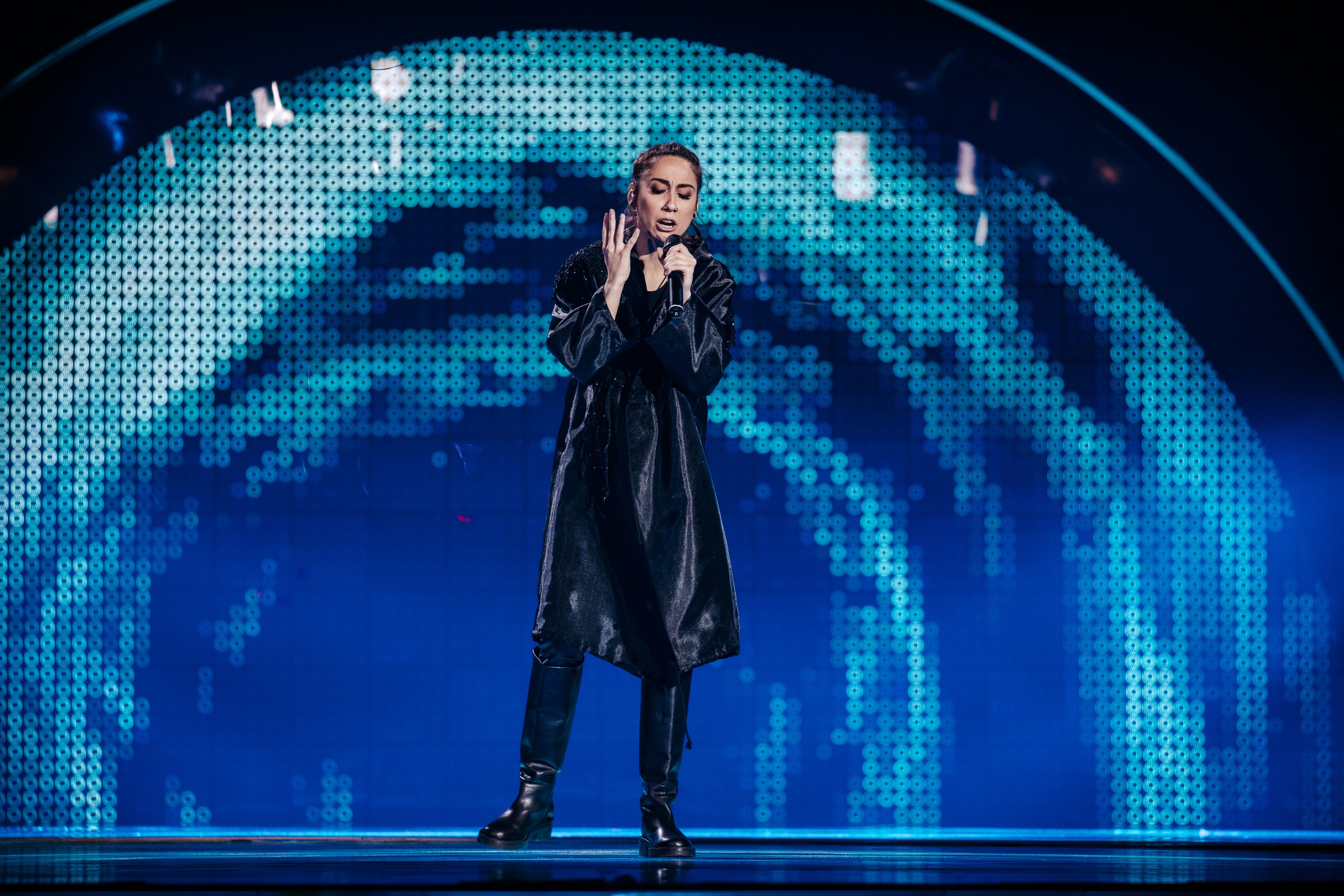 Andrea from North Macedonia rehearsed her song Circles for the first time at the PalaOlimpico in Turin.