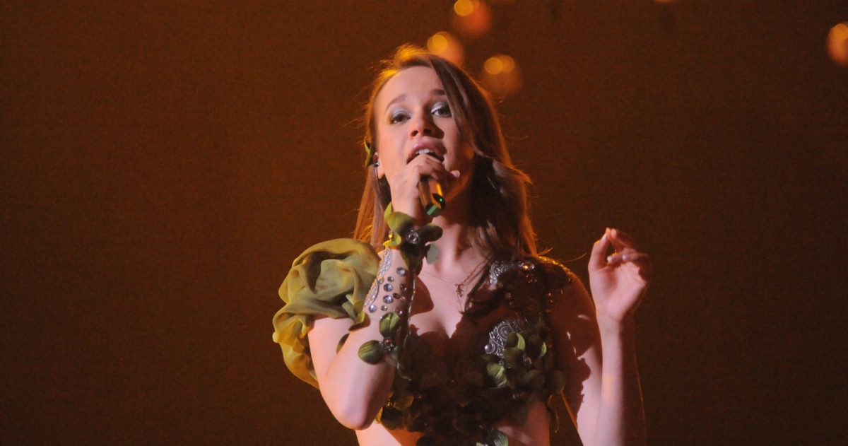 Kristina Pelakova performs "Horehronie" at Eurovision 2010. Photo source: EBU