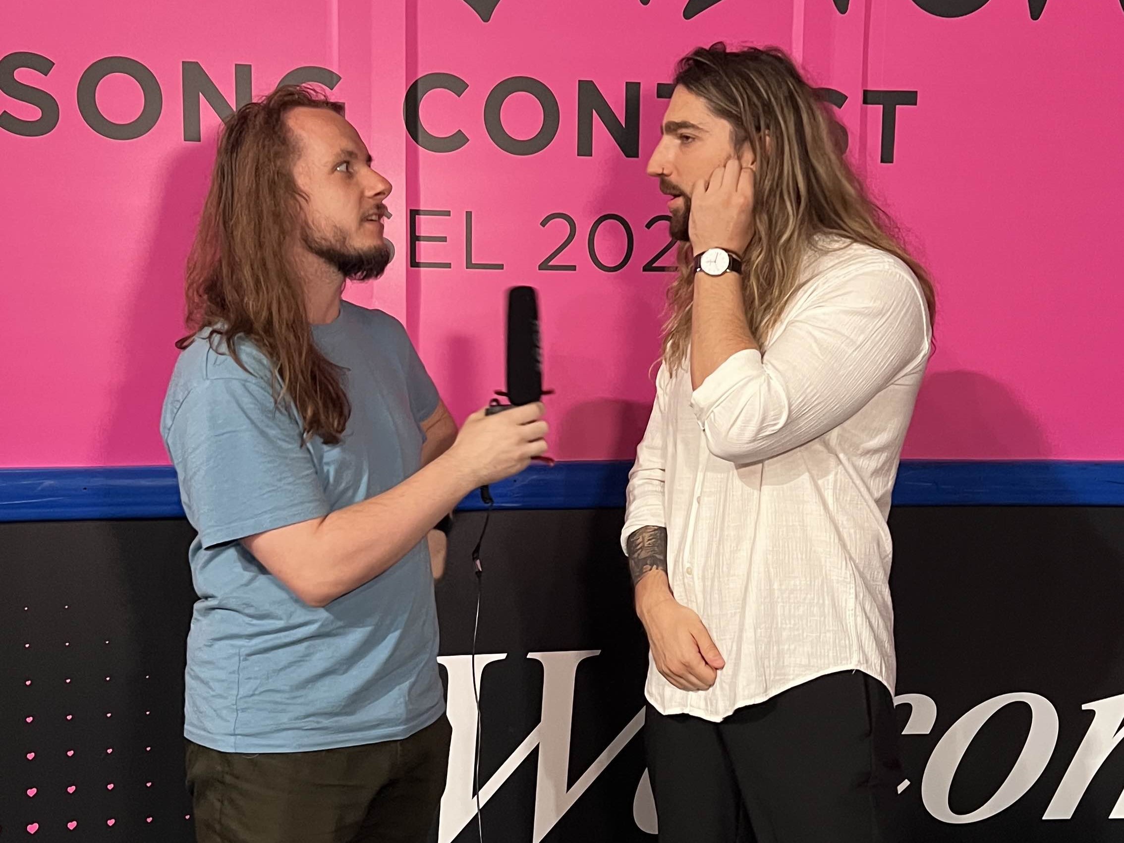 Princ from Serbia talking to Rory from That Eurovision Site